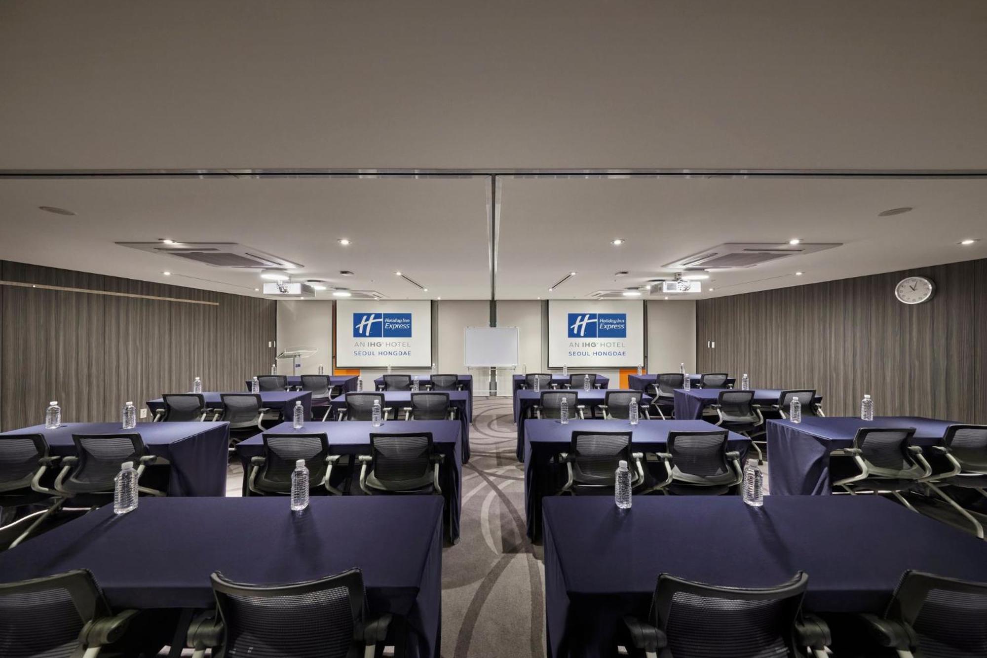 Holiday Inn Express Seoul Hongdae By Ihg מראה חיצוני תמונה